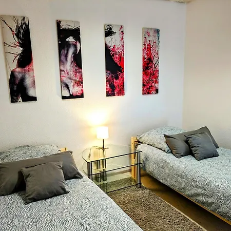 4 Geraeumige Und Ruhig Gelegene Ferien- Und Monteurwohnung Nur Fuer Sie Allein Aujvari Vermietungen *