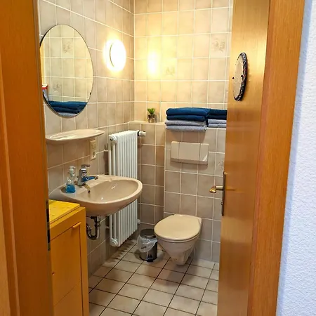 4 Geraeumige Und Ruhig Gelegene Ferien- Und Monteurwohnung Nur Fuer Sie Allein Aujvari Vermietungen Spiegelberg