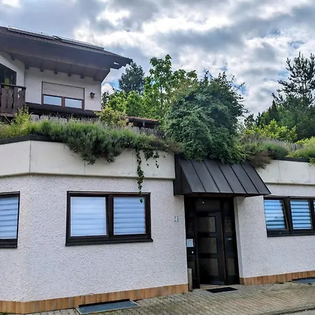 Apartment 4 Geraeumige Und Ruhig Gelegene Ferien- Und Monteurwohnung Nur Fuer Sie Allein Aujvari Vermietungen Spiegelberg